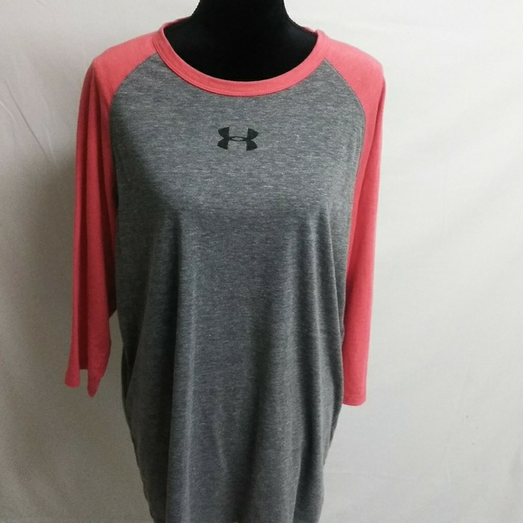 Under Armour Tops - Woman's Under Armour Shirt